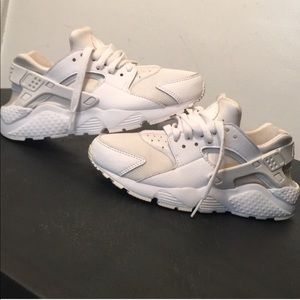 Nike Big Kids Air Huarache Casual Shoes